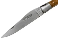 Laguiole En Aubrac 12cm De Madera De Teca Limado A Mano L0212LKH/FSB1 Navaja Laguiole 12 Laguiole En Aubrac 12cm De Madera De Teca Limado A Mano L0212LKH/FSB1 Navaja Laguiole -Victorinox Ventas AUL0212LKH FSB1 03 laguiole en aubrac