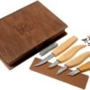 BeaverCraft Basic Set Of 4 Knives S07 Juego De Talla De Madera Con Libro De Almacenamiento De Madera -Victorinox Ventas BVS07BOOK 01 beavercraft