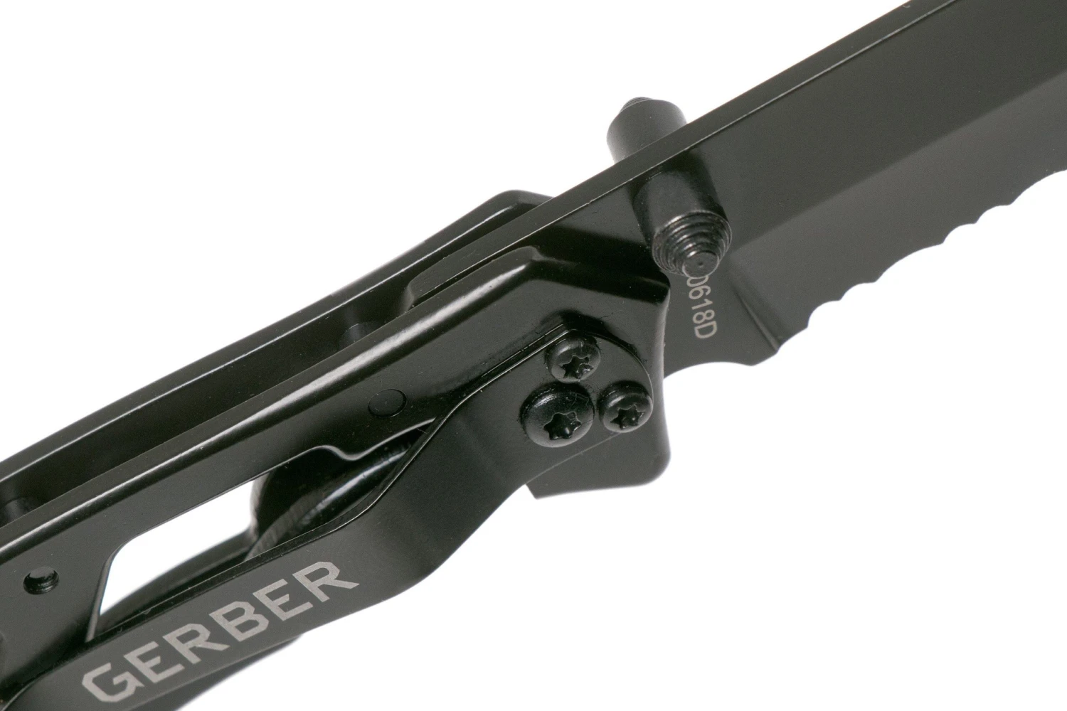 Gerber Paraframe I Tanto Black Serrated 31-003628 Navaja 8 Gerber Paraframe I Tanto Black Serrated 31-003628 Navaja - Imagen 6