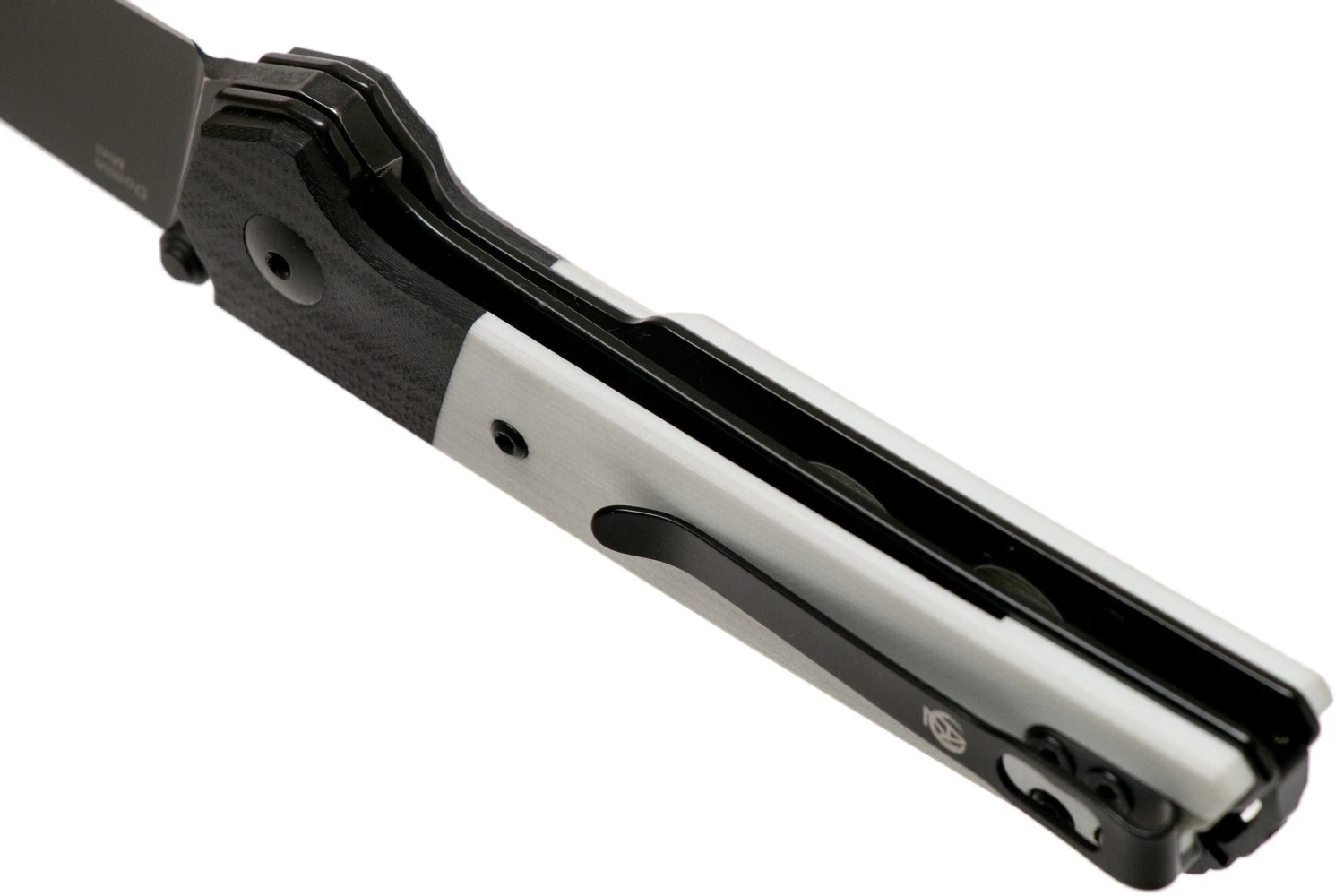 Kizer Vanguard Domin Mini V3516N6 Black & White G10 Navaja 7 Kizer Vanguard Domin Mini V3516N6 Black & White G10 Navaja - Imagen 5