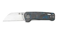QSP Knife Penguin Mini QS130XS-D1, Satin 14C28N, Blue Shredded Carbon Fibre Navaja