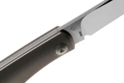 Viper Hug V5990TI Titanium Plain Navaja, Diseño Sacha Thiel 15 Viper Hug V5990TI Titanium Plain Navaja, Diseño Sacha Thiel -Victorinox Ventas VPV5990TI 06 viper