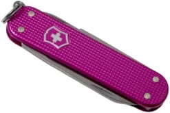 Victorinox Classic SD Alox Colours, Flamingo Party 0.6221.251G Swiss Navaja -Victorinox Ventas VT0 6221 251G 04 victorinox
