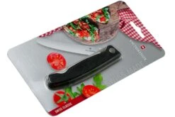 Victorinox SwissClassic Cuchillo Plegable Para Verduras Dentado Negro, 6.7833.FB 15 Victorinox SwissClassic Cuchillo Plegable Para Verduras Dentado Negro, 6.7833.FB -Victorinox Ventas VT6 7833 FB 07 victorinox